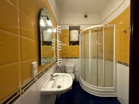 квартира за адресою Срібнокільська вул., 14-А