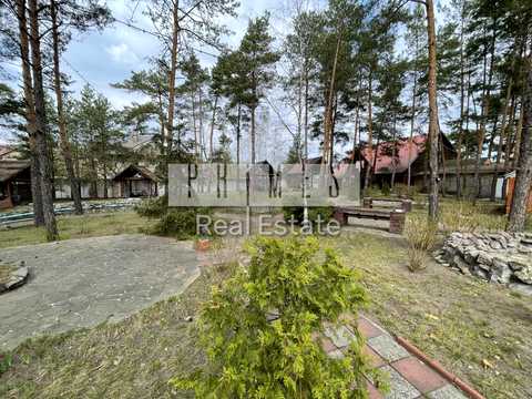 комерційна за адресою с. Підгірці, Озерна вул., 2