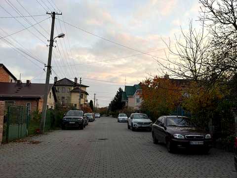 участок по адресу Львов, Кобринской ул.