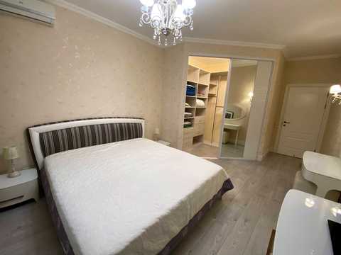квартира по адресу Леси Украинки бульв., 7-А