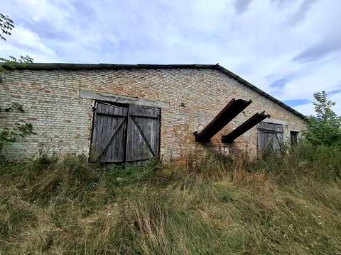 комерційна за адресою с. Воробіївка, Братів Тернових, 9Б