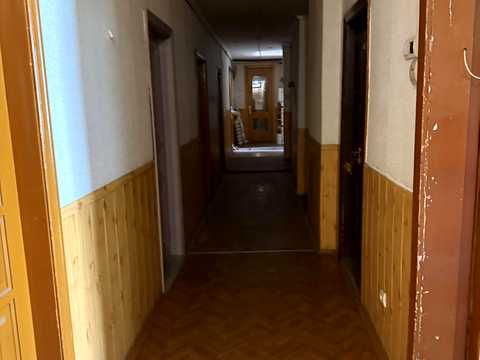комерційна за адресою Саксаганського вул., 131-А