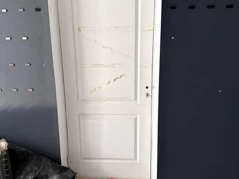 комерційна за адресою Саксаганського вул., 131-А