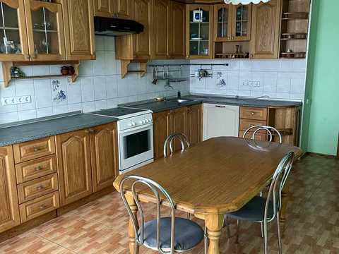 квартира по адресу Анны Ахматовой ул., 3