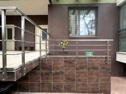 квартира за адресою Анатолія Петрицького вул., 17-А