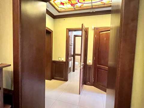 комерційна за адресою Мукачівський пров., 6/3