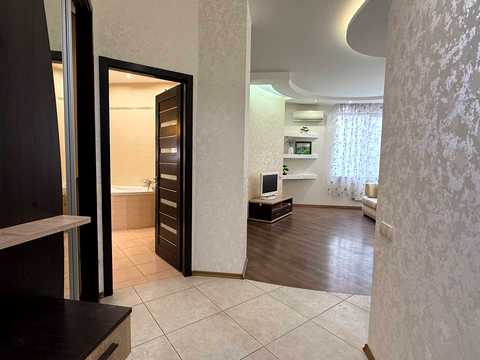 квартира за адресою Середньофонтанська вул., 19б