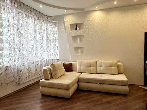 квартира за адресою Середньофонтанська вул., 19б