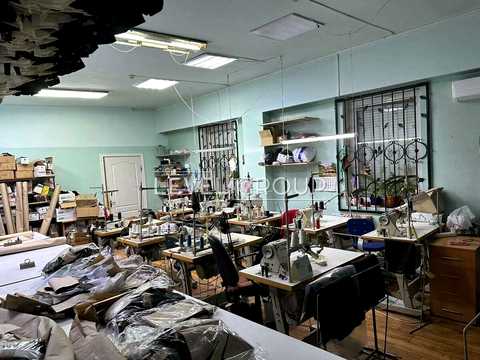 комерційна за адресою Богунська вул., 38