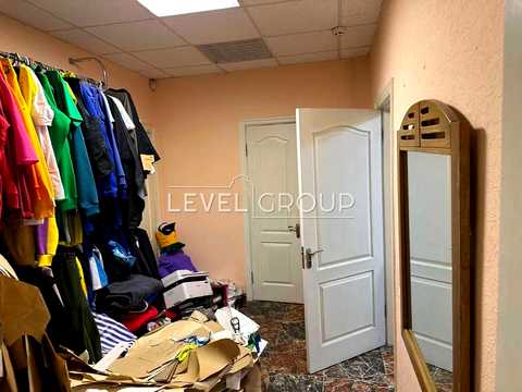 комерційна за адресою Богунська вул., 38
