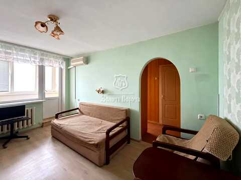 квартира за адресою Зодчих вул., 74