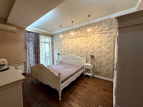 квартира за адресою Лабораторна вул., 8