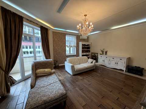 квартира за адресою Лабораторна вул., 8