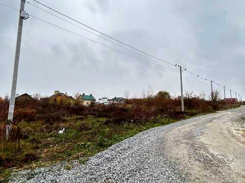 участок по адресу Пустомыты, 