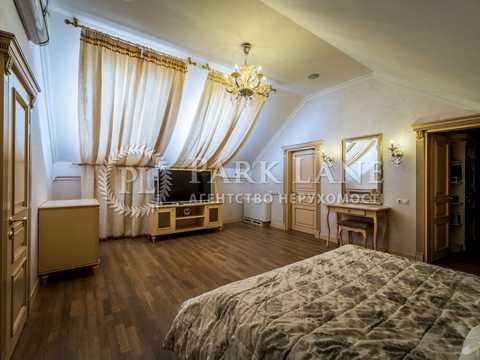 будинок за адресою Велика набережна, 27