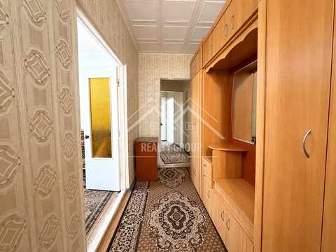 квартира за адресою Гірницький мікрорайон  (5-й мікрорайон), 50