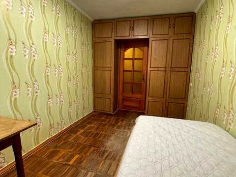 квартира за адресою Героїв Майдану вул. (Театральна), 46