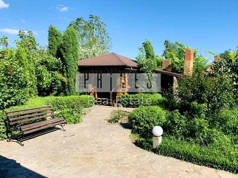 будинок за адресою с. Нові Петрівці, Вишгородська вул.