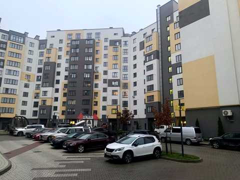 квартира за адресою Олександра Довженка вул., 61