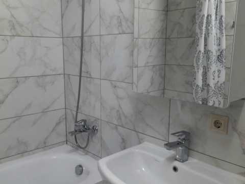 квартира по адресу Ревуцкого ул., 18-А