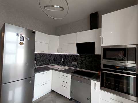 квартира за адресою Перлинна вул., 2