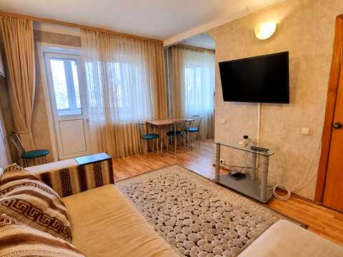 квартира за адресою Машинобудівна вул., 36