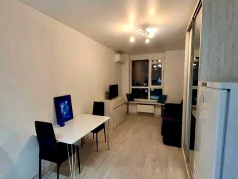 квартира за адресою Київ, Олени Теліги вул., 25