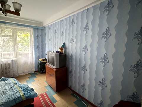 комната по адресу Янтарная ул., 73-А