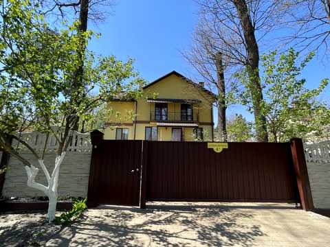 дом по адресу пгт. Ворзель, Композиторов ул., 4Б
