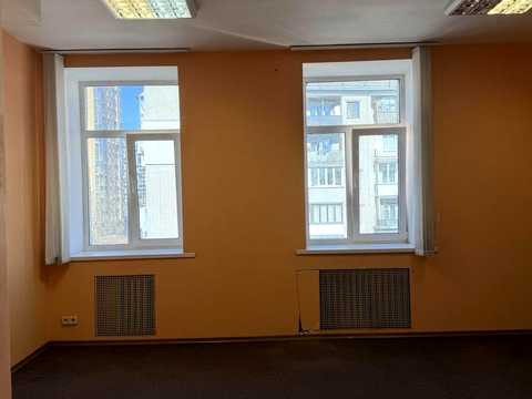 квартира по адресу Василия Тютюнника ул. (Анрі Барбюса), 13