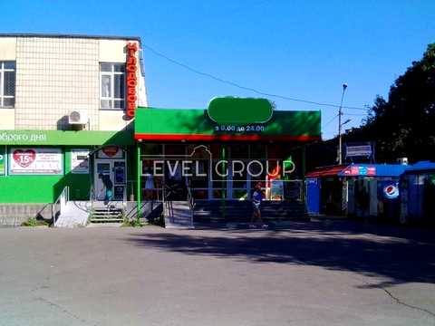 коммерческая по адресу Ореста Левицкого ул. (Академіка Курчатова), 19А