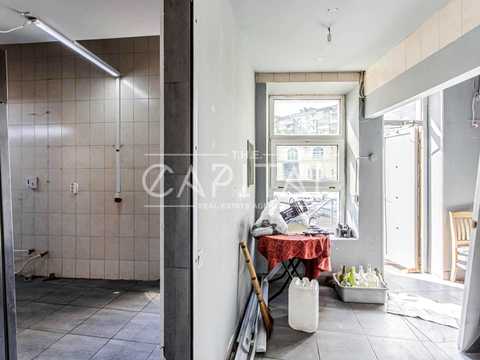 коммерческая по адресу Леси Украинки бульв., 28в