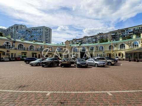 коммерческая по адресу Леси Украинки бульв., 28в
