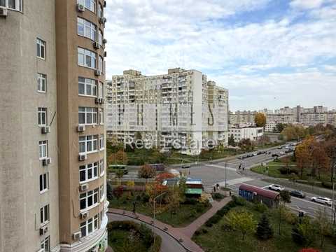 квартира по адресу Драгоманова ул., 40-Ж