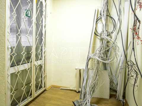 комерційна за адресою Київ, Іоанна Павла II вул. (Патріса Лумумби), 3