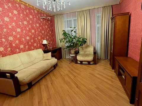 квартира по адресу с. Петропавловская Борщаговка, Борщаговская ул., 28-А