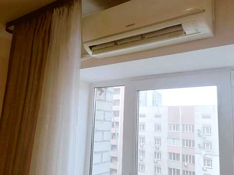 квартира за адресою Ревуцького вул., 5