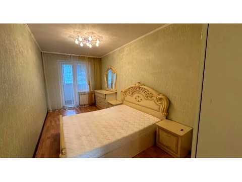 квартира за адресою Героїв просп., 12