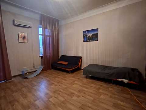 квартира за адресою Дніпро, Дмитра Яворницького просп. (Карла Маркса), 77