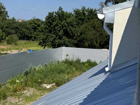 будинок за адресою с. Старі Петрівці, Князя Святослава вул.