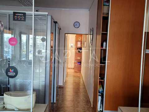 комерційна за адресою Академіка Глушкова просп., 38-А