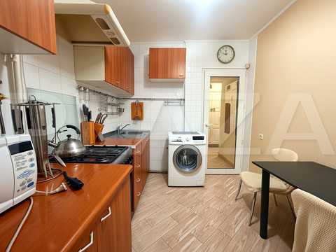 квартира за адресою Мироненка вул., 12