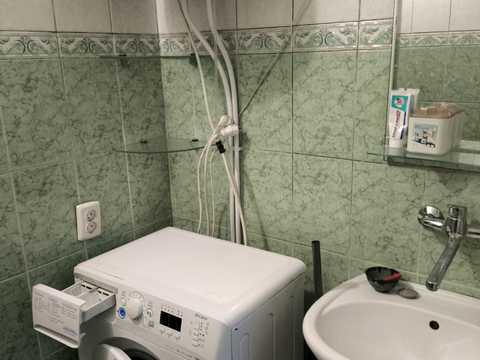 квартира за адресою Київ, Новонаводницька вул. (Лаврська), 4б