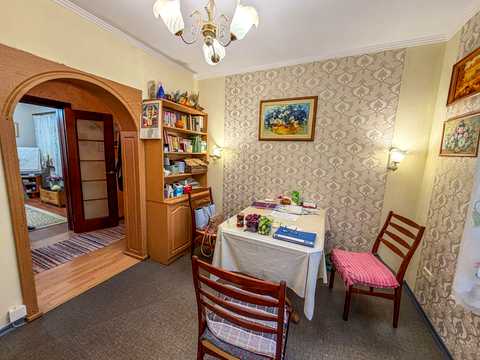 дом по адресу с. Македоны, Леніна, 1