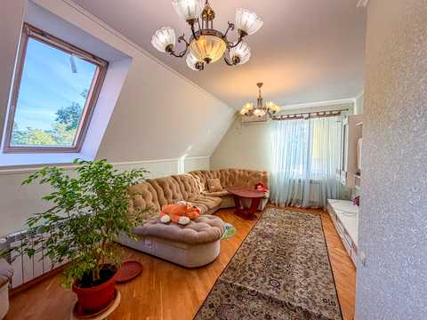 дом по адресу с. Македоны, Леніна, 1