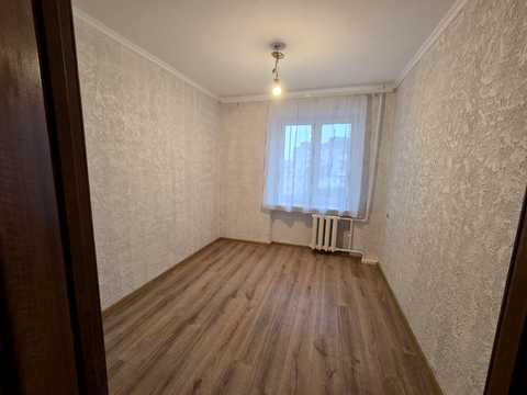 квартира за адресою Середньофонтанська вул., 12а