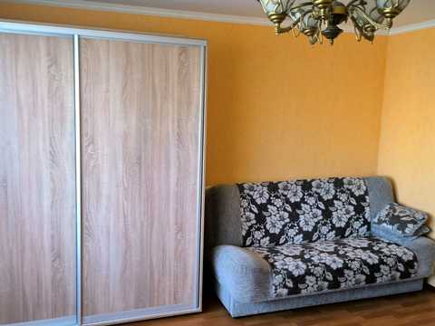 квартира по адресу Небесной Сотни просп. (Маршала Жукова), 14-В