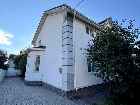будинок за адресою Скарбова вул. (Сергія Єсеніна), 34