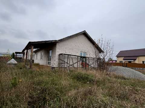 будинок за адресою Кленова