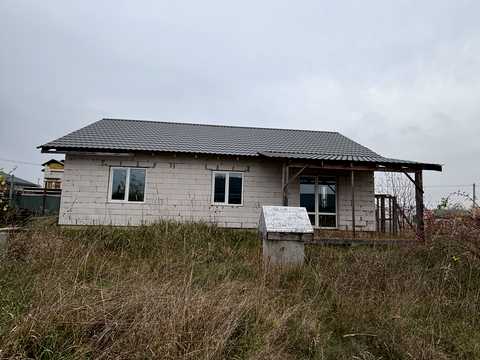 будинок за адресою Кленова